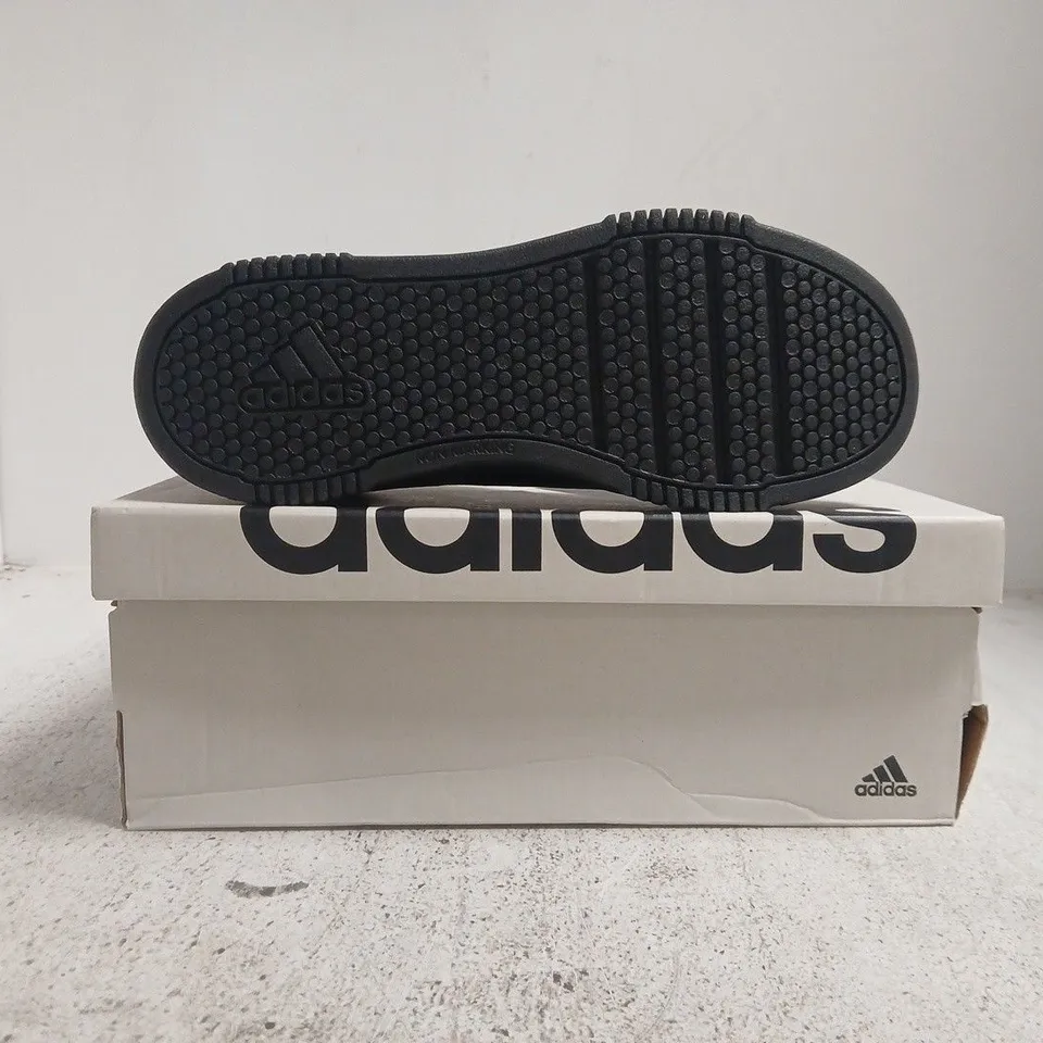 BOXED PAIR OF ADIDAS TENSAUR SPORT 2.0 TRAINERS IN BLACK SIZE UK 4