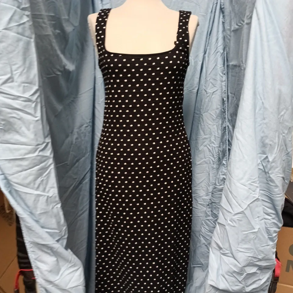 ZARA BLACK POLKA DOT MAXI DRESS – SIZE L, MADE IN TURKEY