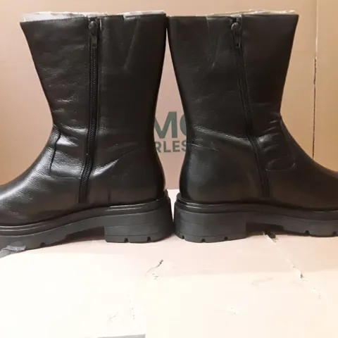 BOXED BRAND NEW SIMPLY BE BREENER EX WIDE BOOTS SIZE 5 BLACK COLOUR APPROXIMATELY 5 PAIRS