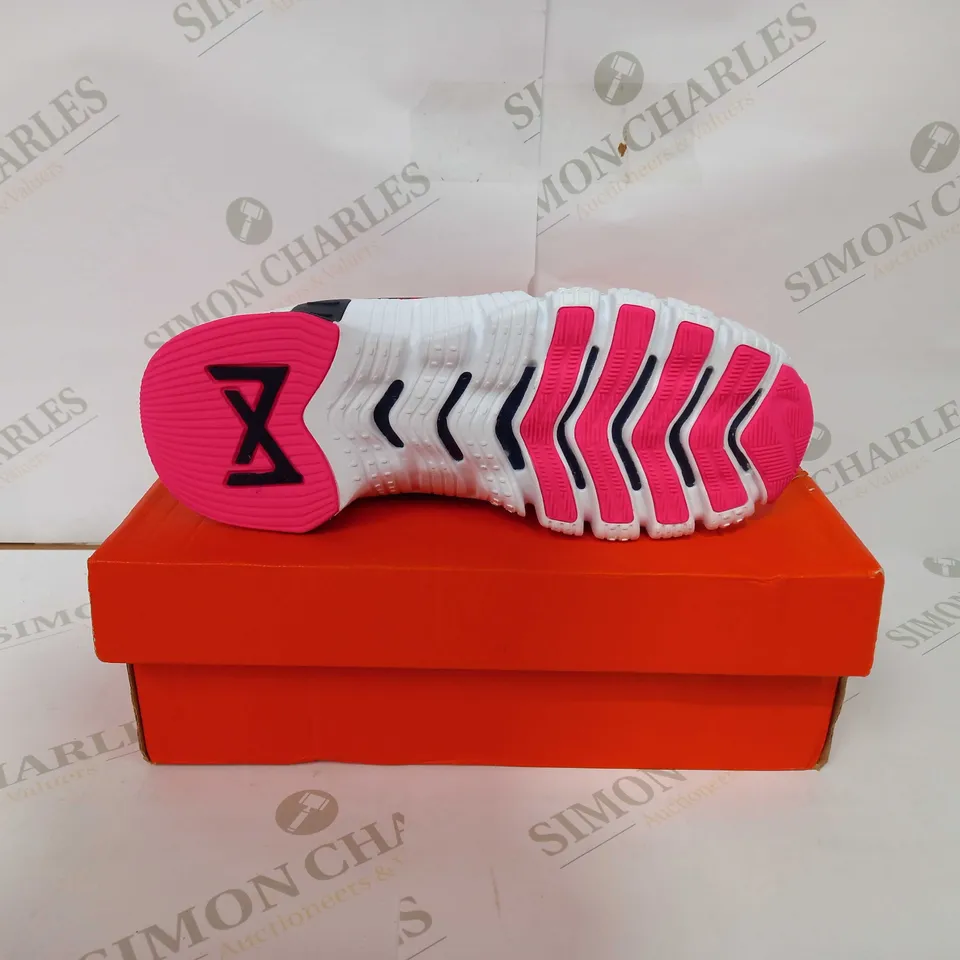 NIKE FREE METCON 4 TRAINERS - UK 4.5