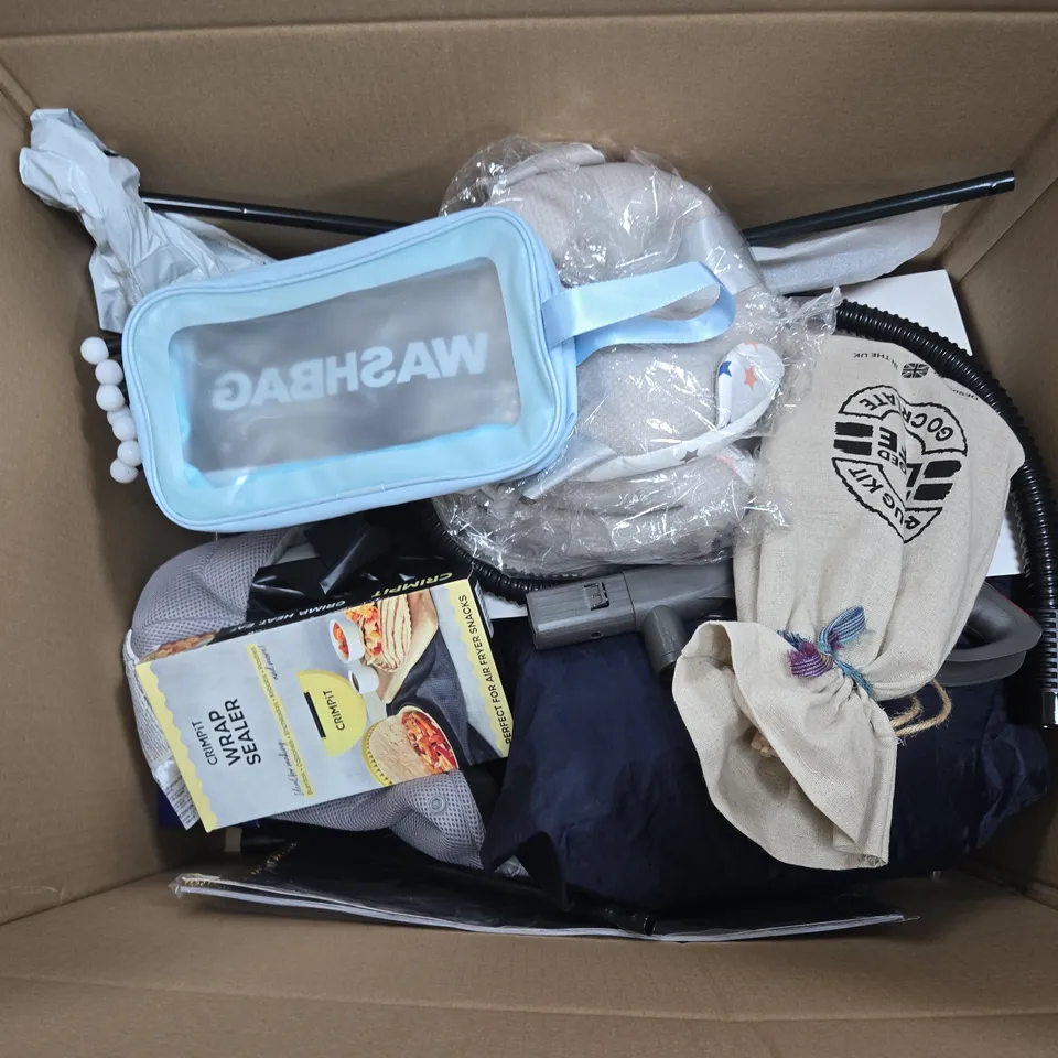 BOX OF APPROXIMATELY 15 ASSORTED HOUSEHOLD ITEMS TO INCLUDE - LEATHER CARE KIT, LIMETECH MOUSEPAD, AND GOKI MARIPOSA ETC. 