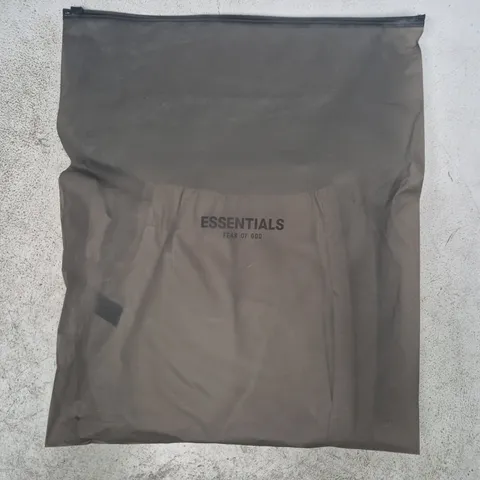 BAGGED ESSENTIALS FEAR OF GOD RELAXED TROUSERS IN SEAL SIZE MEDIUM