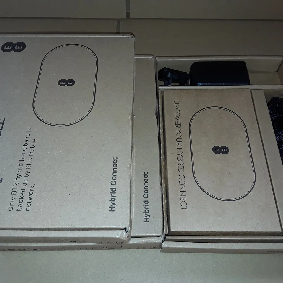 LOT OF 3 BOXED EE HYBRID CONNECT ROUTERS
