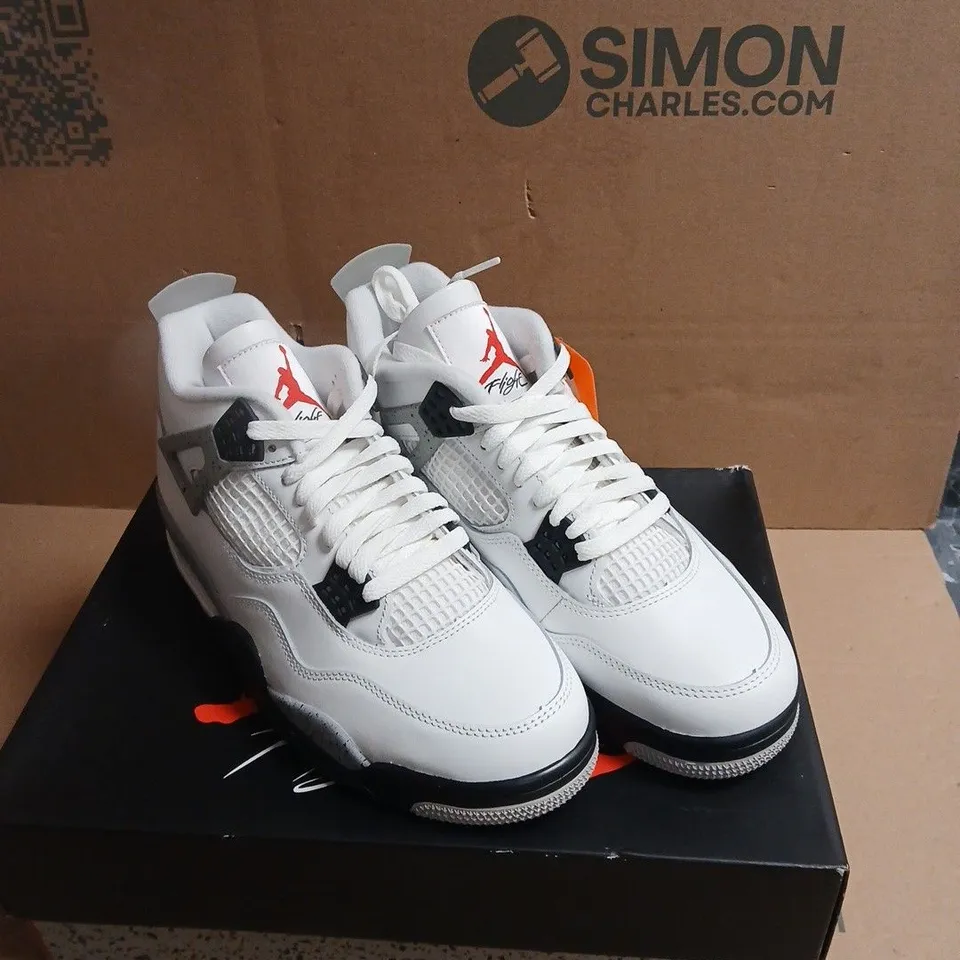 NIKE AIR JORDAN 4 RETRO WHITE TRAINERS BOXED UK 8.5