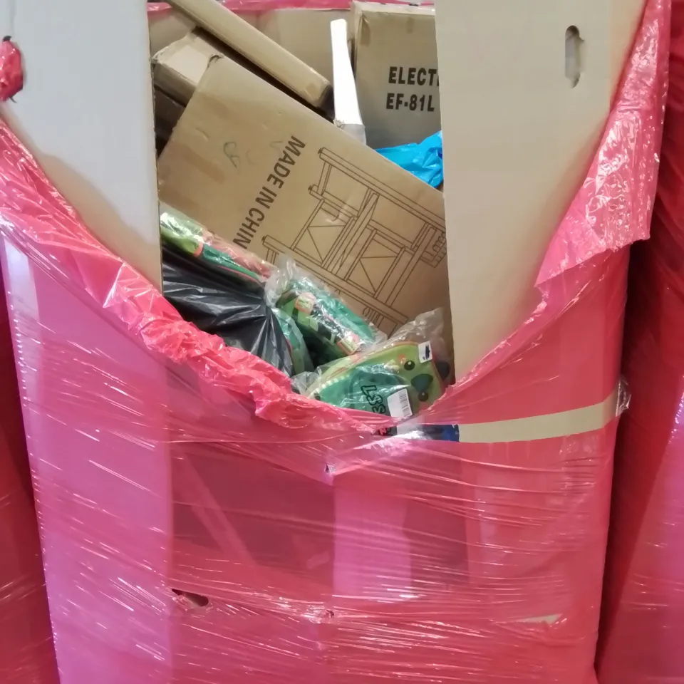 PALLET OF ASSORTED HOUSEHOLD ITEMS TO INCLUDE BAMBOO DRAWER DIVIDER, KNITTING MACHINE AND VICKS COOLMIST