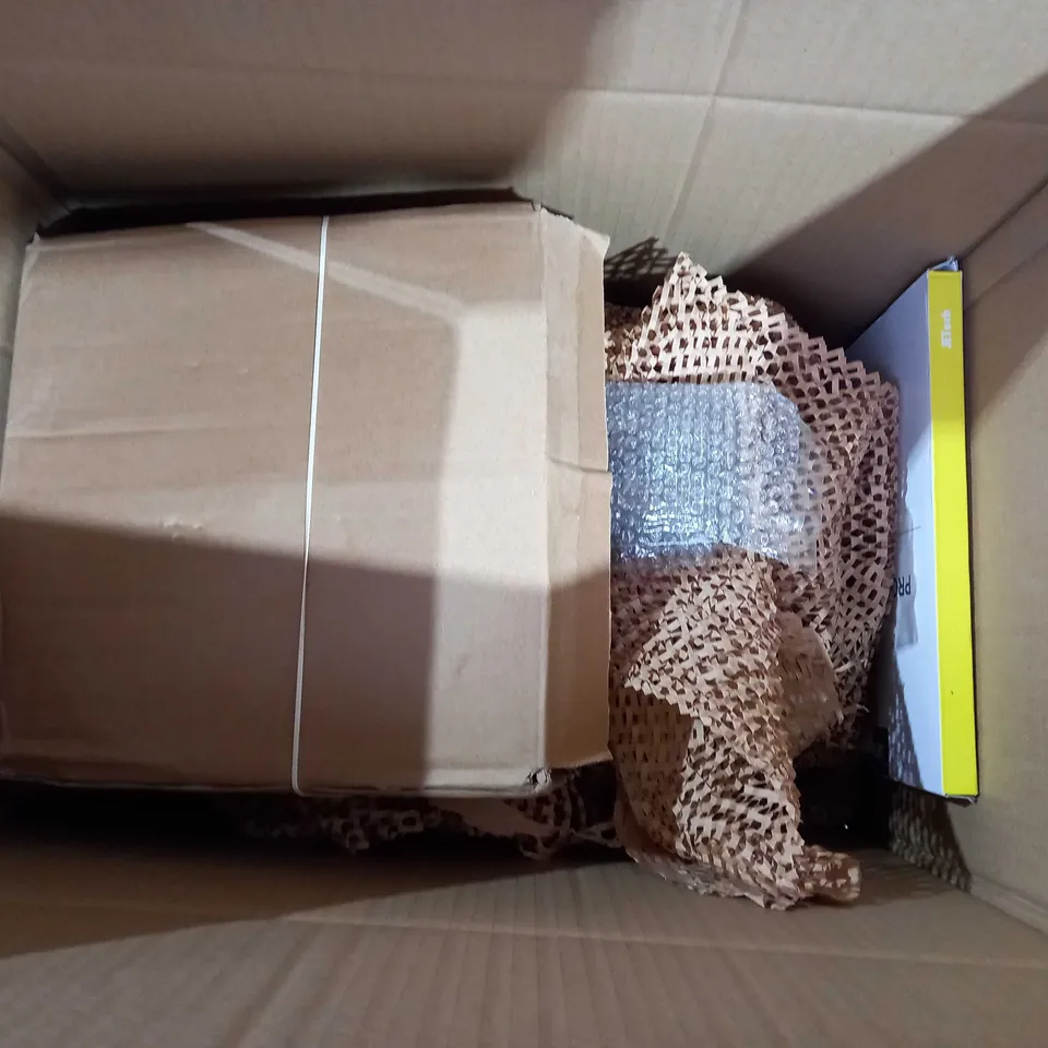 APPROX 10 HOUSEOLD ITEMS TO INCLUDE HOME FILM, SATIN PILLOWCASE, CRIMPIT