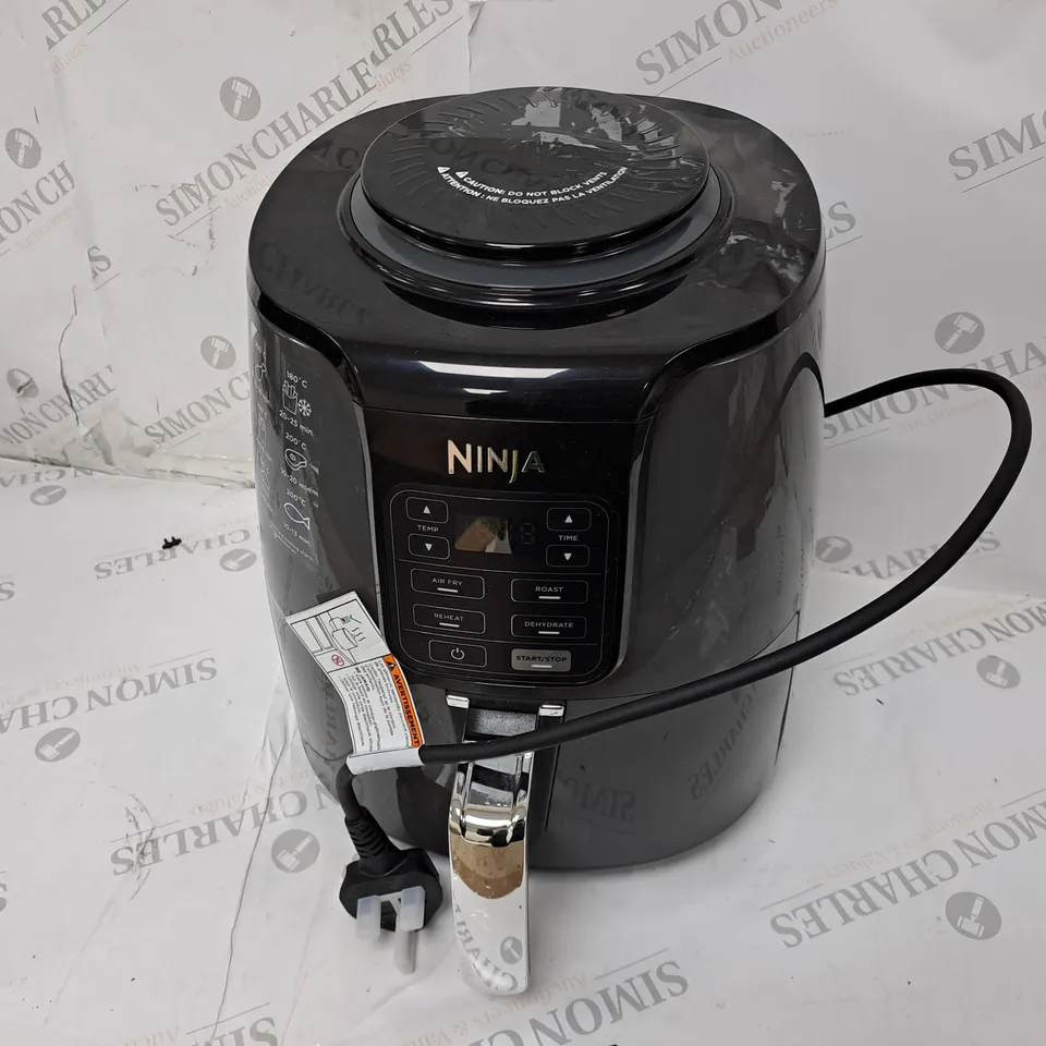 NINJA AIR FRYER 3.8L AF100UK