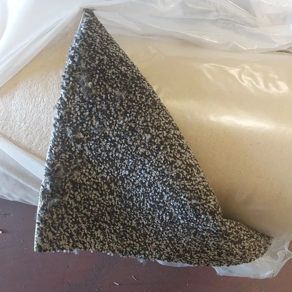 ROLL OF QUALITY ULTIMATE EXPRESSIONS PEWTER CARPET - 5.2 x 5m