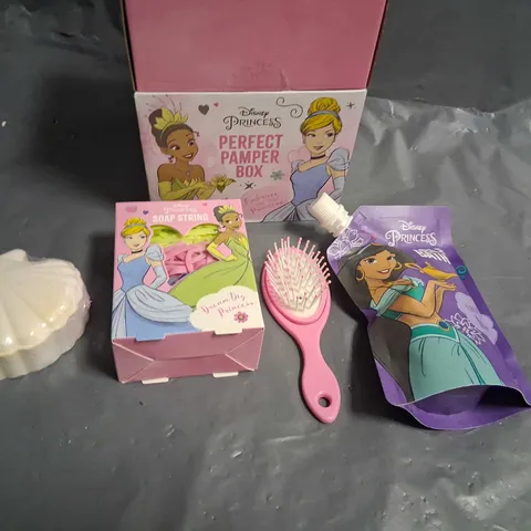 BOXED DISNEY PRINCESS PERFECT PAMPER BOX