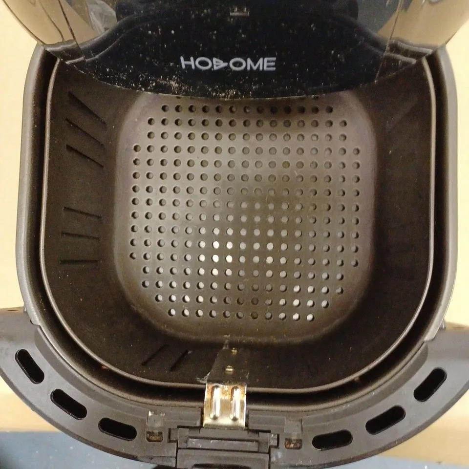 NOUNO LARGE CAPACITY AIR FRYER 