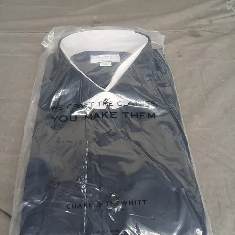 CHARLES TYRWHITT CLASSIC FIT SHIRT SIZE 18/37