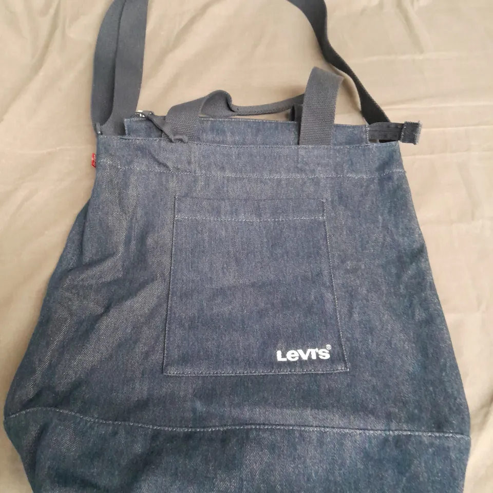 LEVI DENIM TOTE BAG IN NAVY