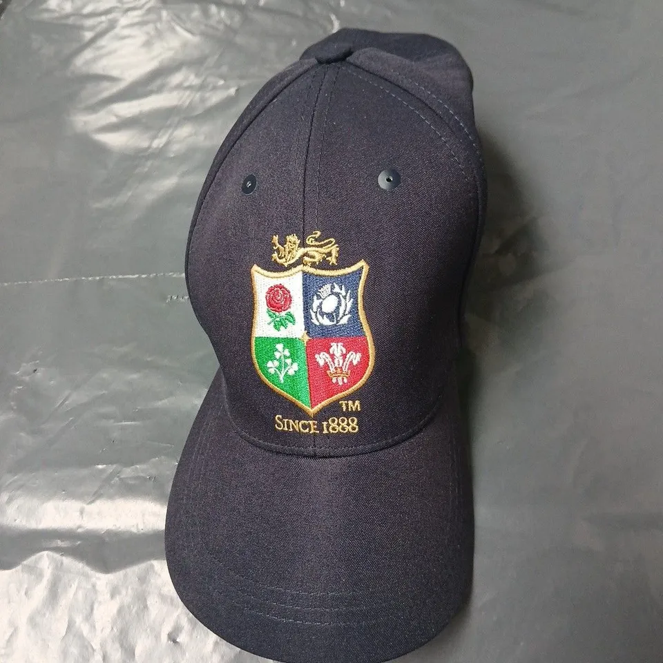 BRITISH & IRISH LIONS RUGBY UNION NAVY CREST BASEBALL CAP – EMBROIDERED SHIELD EMBLEM 