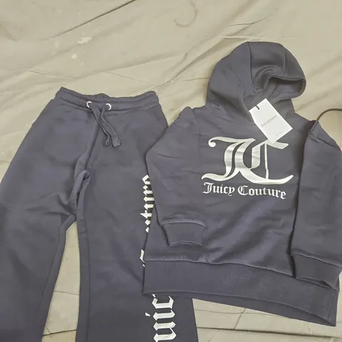 JUICY COUTURE KIDS TRACK SUIT NAVY WITH SILVER JUICY COUTURE LOGO SIZE 3-4 YEARS