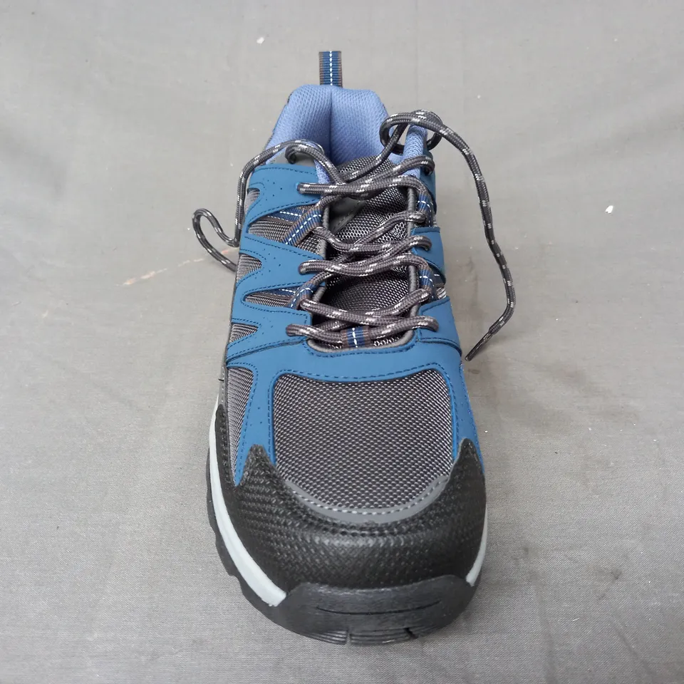 BOXED PAIR OF MOUNTAIN WAREHOUSE HIGHLINE II WALKING SHOE SIN GREY/NAVY UK SIZE 10