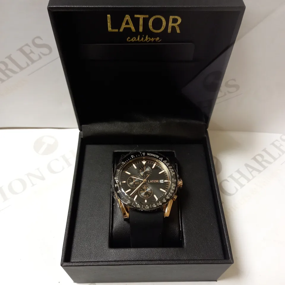 LATOR CALIBRE BLACK DIAL CHRONOGRAPH STYLE RUBBER STRAP WATCH RRP £635