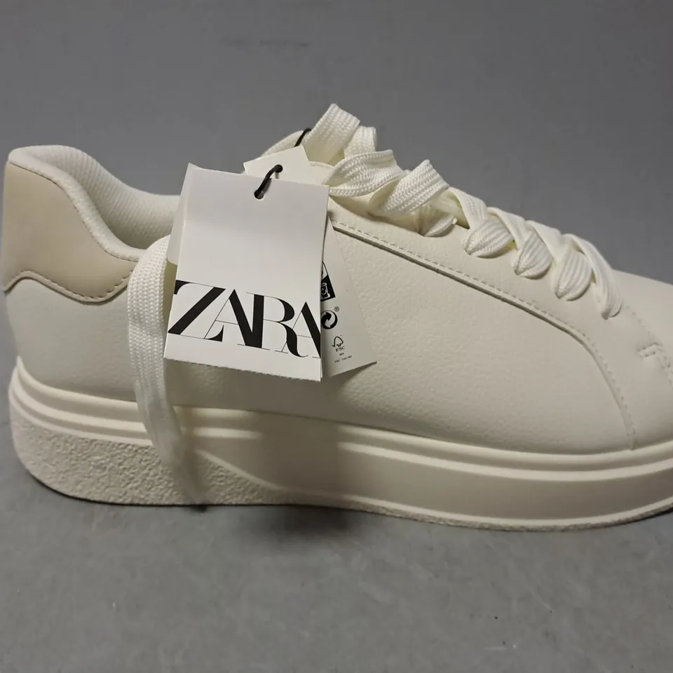 ZARA CREAM CLASSIC TRAINERS - UK 10