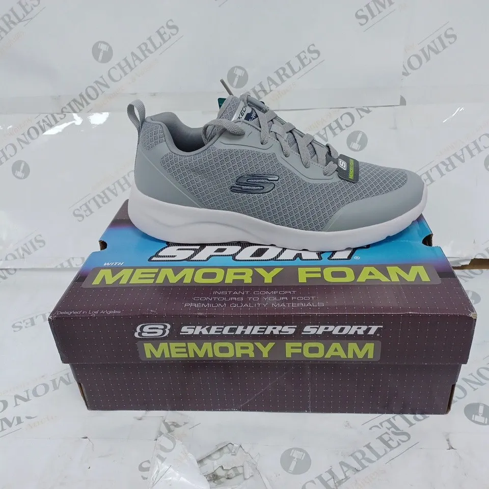 BOXED SKECHERS GREY LOGO TRAINERS- SIZE 8 