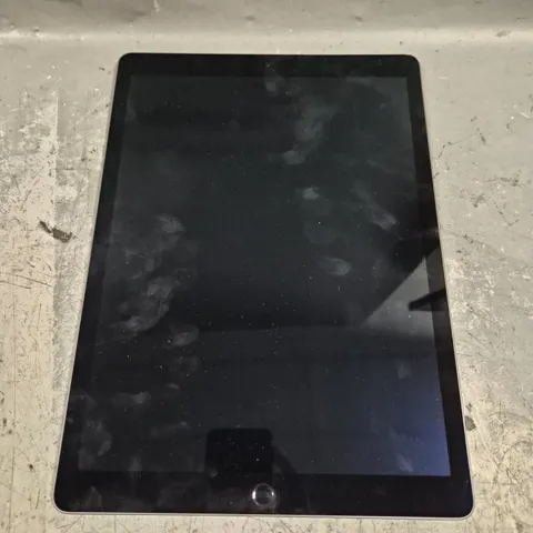 APPLE IPAD PRO A1584