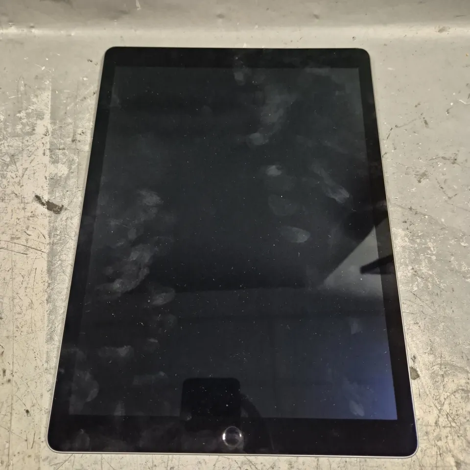 APPLE IPAD PRO A1584