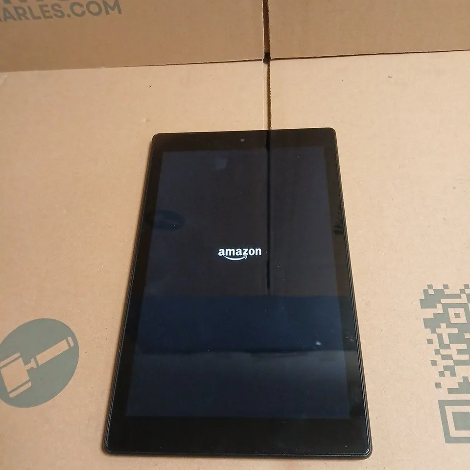 AMAZON FIRE HD 10 TABLET