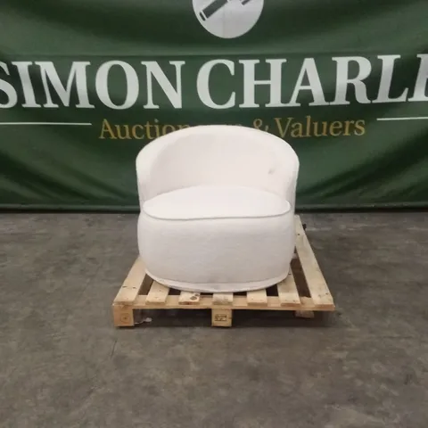 QUALITY DESIGNER BOUCLE FABRIC ARMCHAIR
