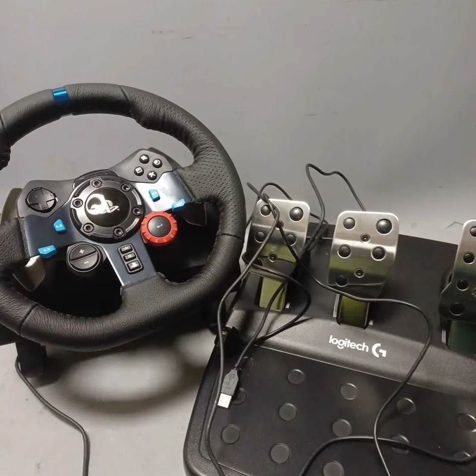 LOGITECH G29 DRIVING FORCE RACING WHEEL