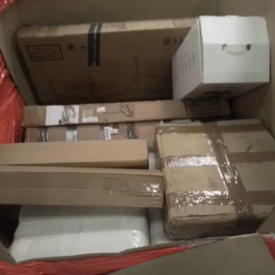 PALLET OF ASSORTED HOUSEHOLD ITEMS TO INCLUDE KITCHEN TOY SET, HORNFEL HEATER AND SMART MOON LIGHT