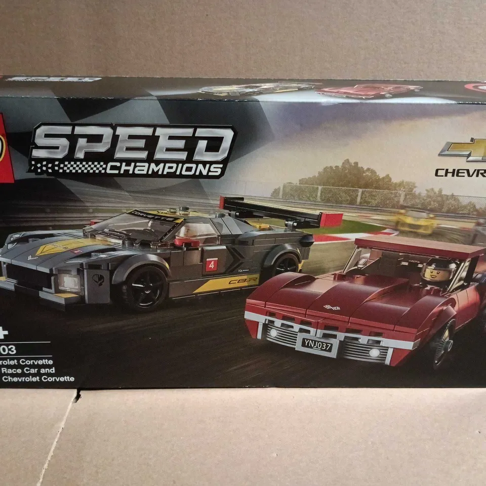 LEGO SPEED CHAMPIONS CHEVROLET CORVETTE C8.R RACE CAR & 1969 CORVETTE SET - 76903