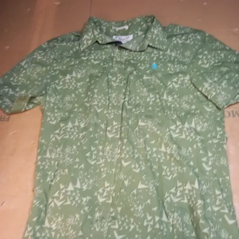 PENGUIN BUTTONED SHIRT SIZE M