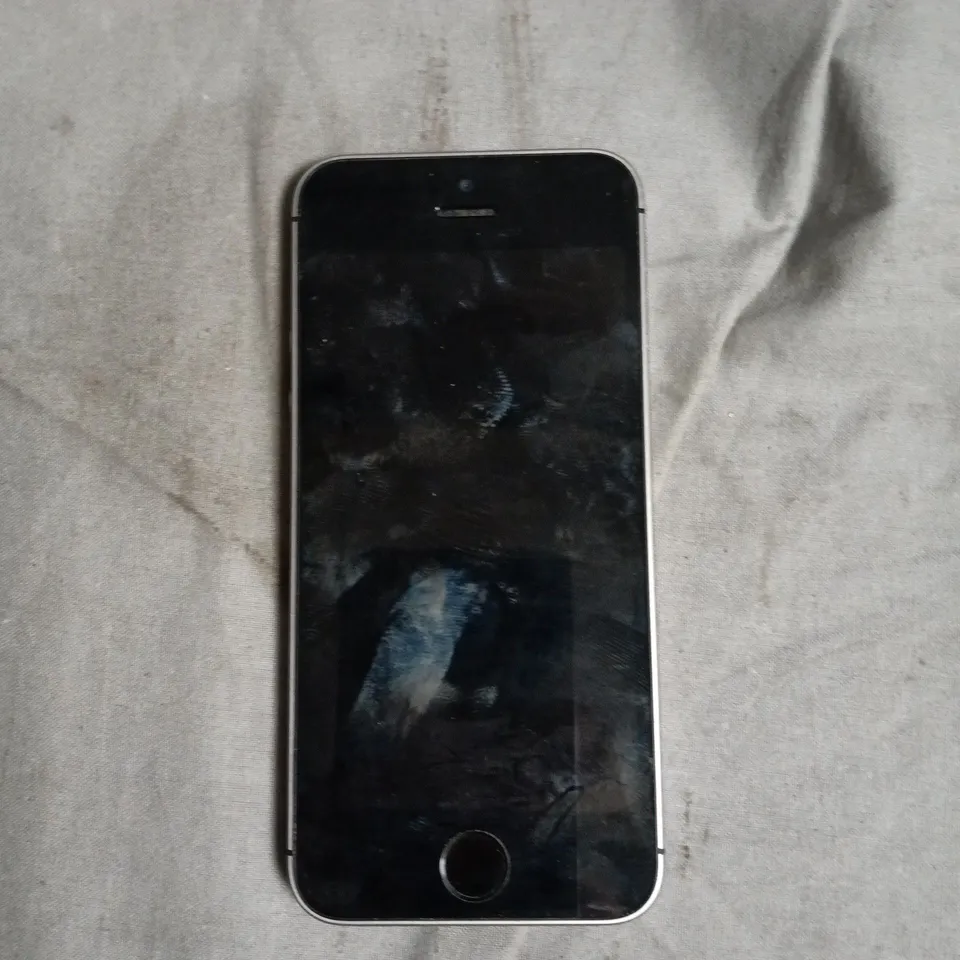 APPLE IPHONE SE SMARTPHONE	