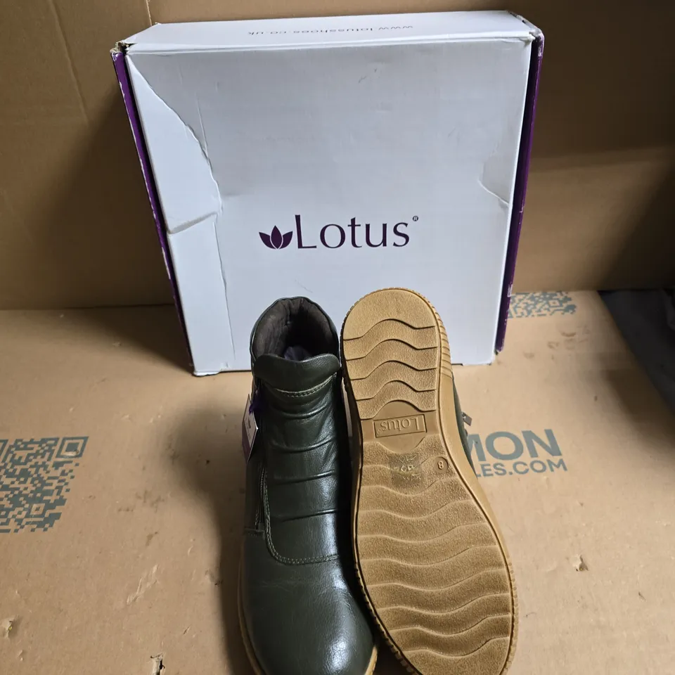 LOTUS GREEN LEATHER ANKLE BOOT – ZIP CLOSURE - UK SIZE 8