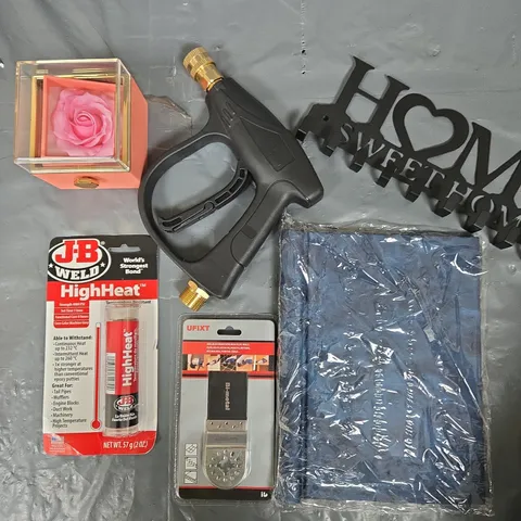 APPROXIMATELY 15 HOUSEHOLD ITEMS TO INCLUDE COAT HANGERS, HOSE HANDLE, BOOK COVER ETC
