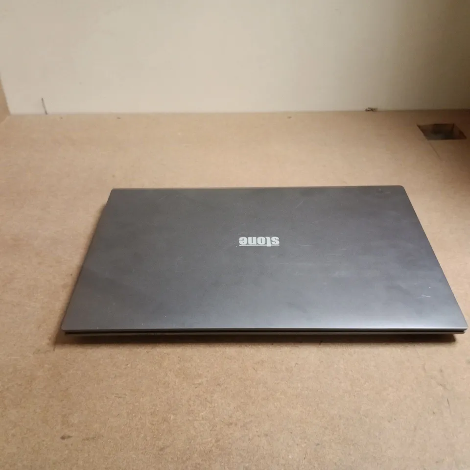 STONE STONEBOOK PRO P11C LAPTOP