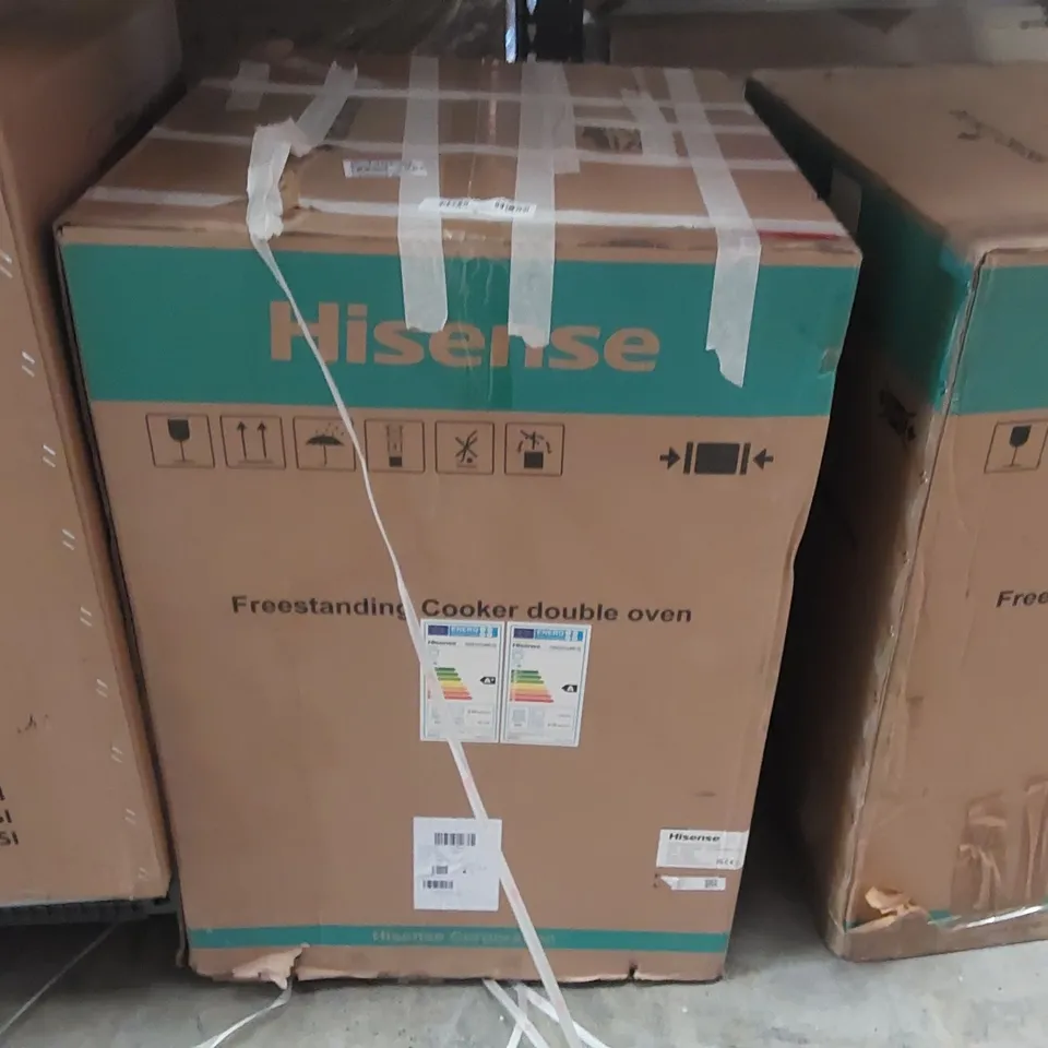 BOXED HISENSE BLACK ELECTRIC COOKER HDE3211BBUK