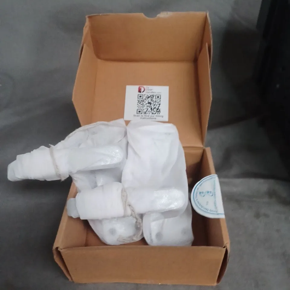 APPROXIMATELY 12 ASSORTED HOUSEHOLD ITEMS INCLUDING DOOR HANDLES , DECORATORS CAULK AND DISHWASHER TABLETS