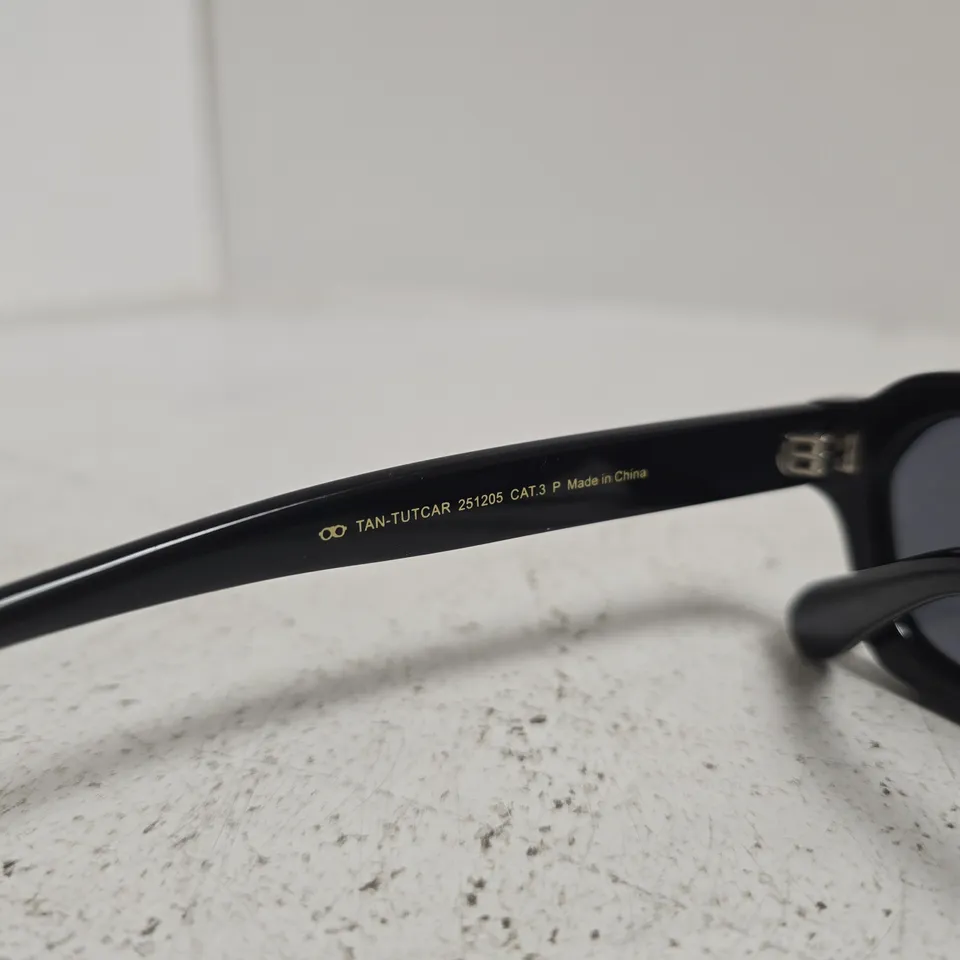 MELLER SUNGLASSES – BLACK RECTANGULAR FRAME, CAT3 LENSES