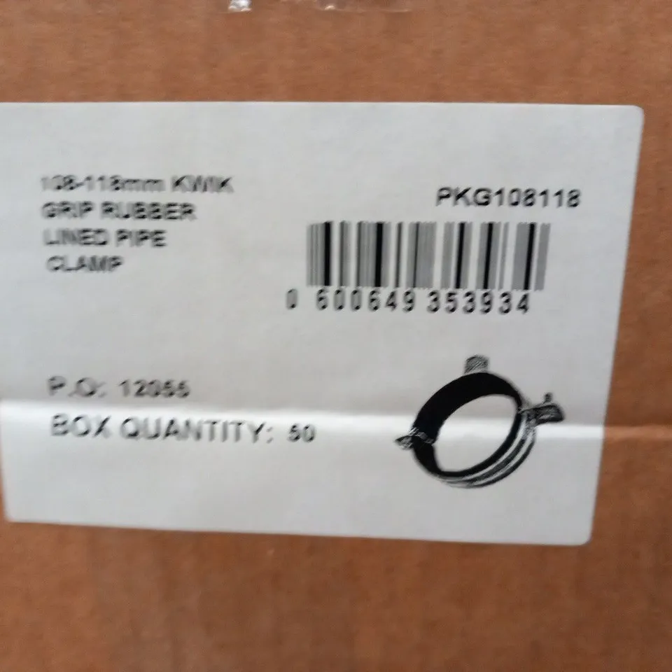 PALLET OF APPROXIMATELY 900 108-118MM KWIK GRIP RUBBER LINED PIPE CLAMPS PKG108118