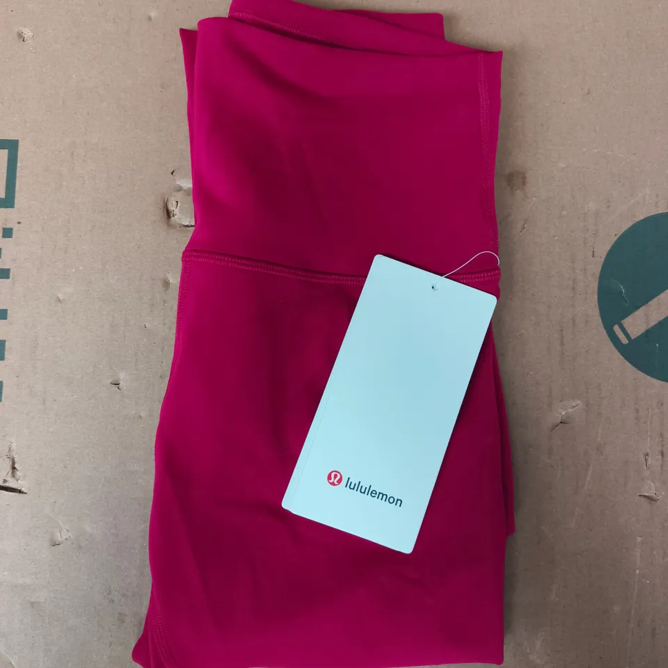 LULULEMON WUNDER TRAIN HR TIGHT 25" LEGGINGS IN FUCHSIA SIZE 4