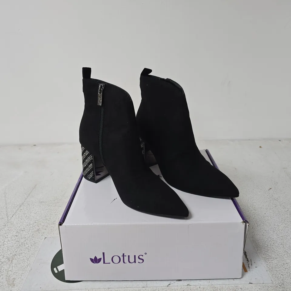 LOTUS LORI ULB386 BLACK ANKLE BOOTS - UK 4 (WOMEN)