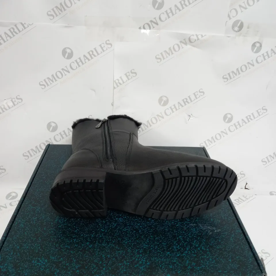 EMU AUSTRALIA BLACK BOOTS SIZE UK 6