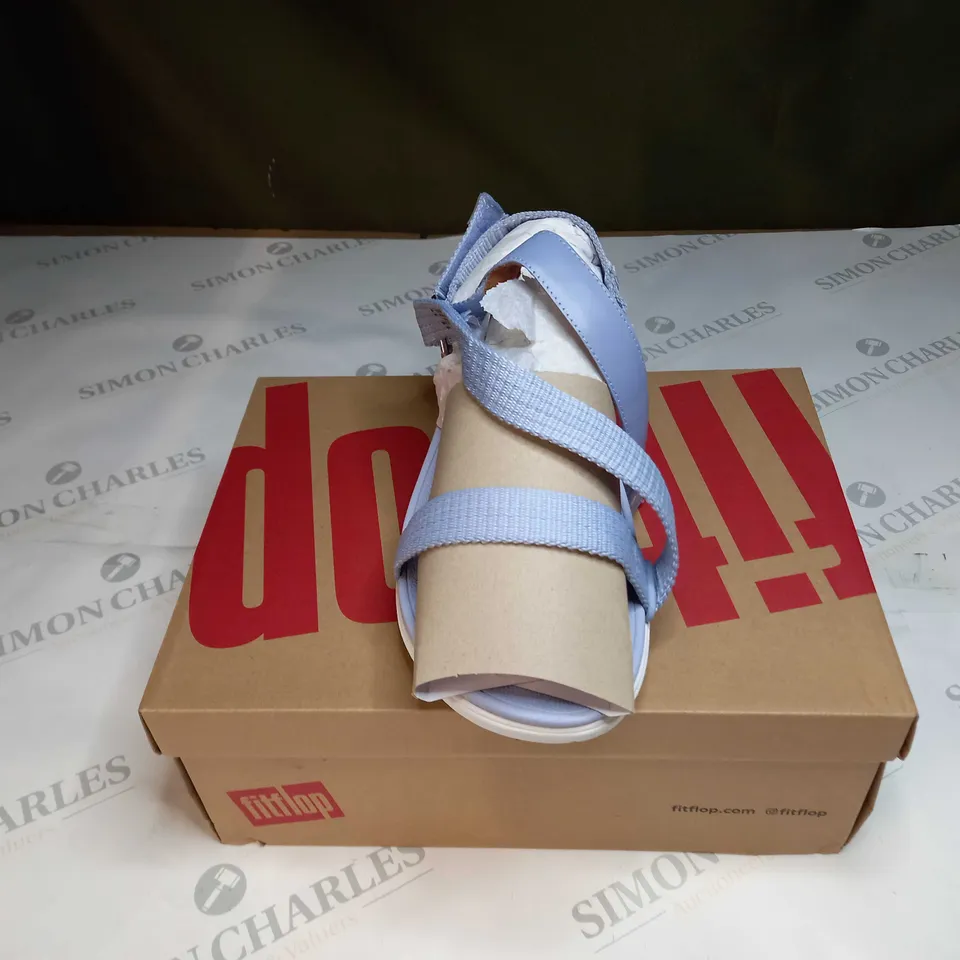 BOXED FITFLOP LOOSH WEBBING Z STRAP SANDALS SIZE 7
