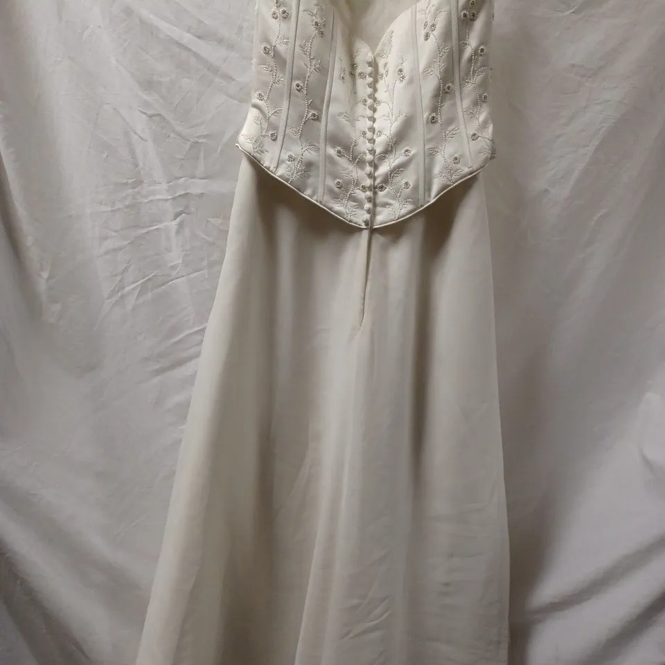 ALFREDO ANGELO WEDDING DRESS, IVORY - SIZE UNKNOWN 