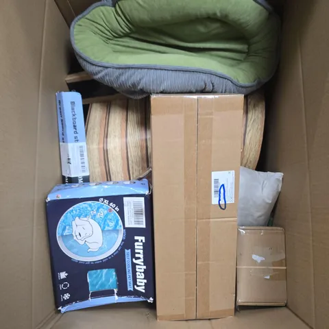 BOX OF APPROXIMATELY 15 ASSORTED HOUSEHOLD ITEMS TO INCLUDE DOG BED , SHOE RACK AND DOG COOLING PAD