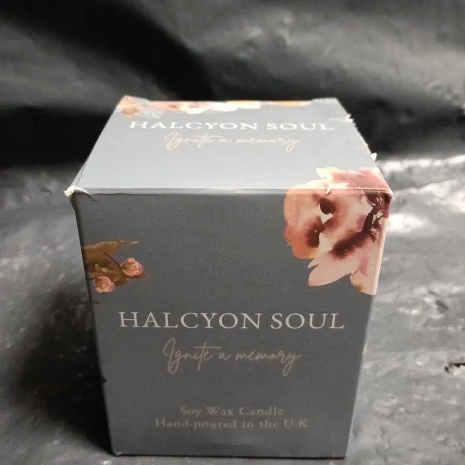 HALCYON SOUL SOY WAX CANDLE – ROSE & PINK PEPPER