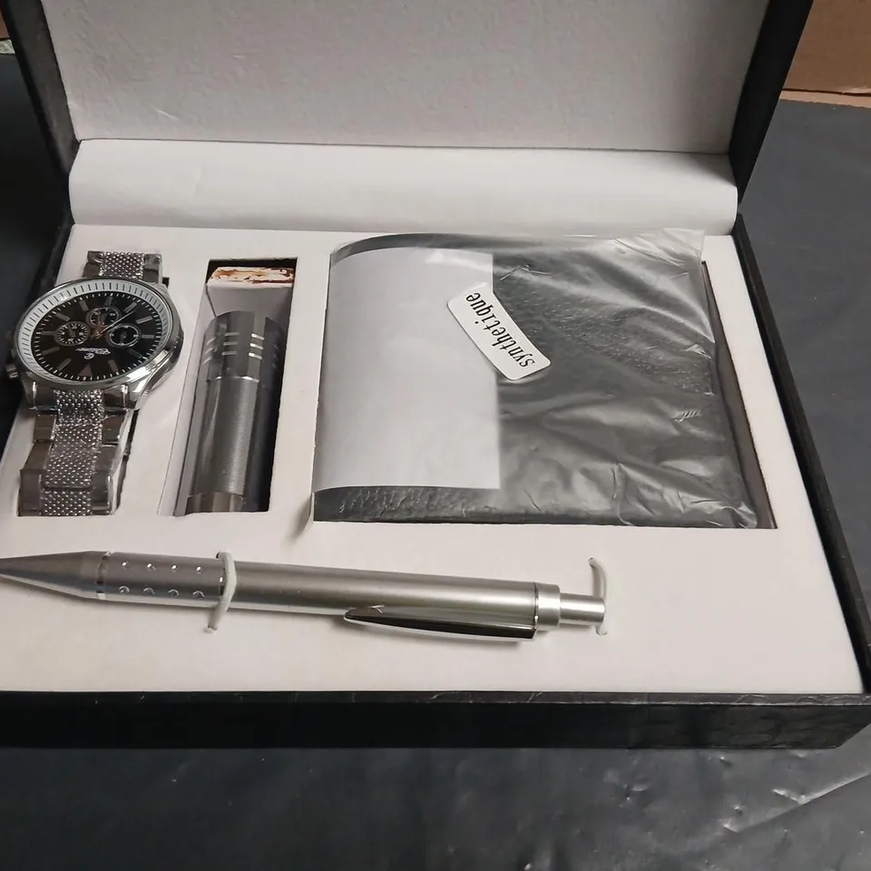 CHTIME STAINLESS STEEL CHRONOGRAPH WATCH WITH MESH BRACELET – BOXED