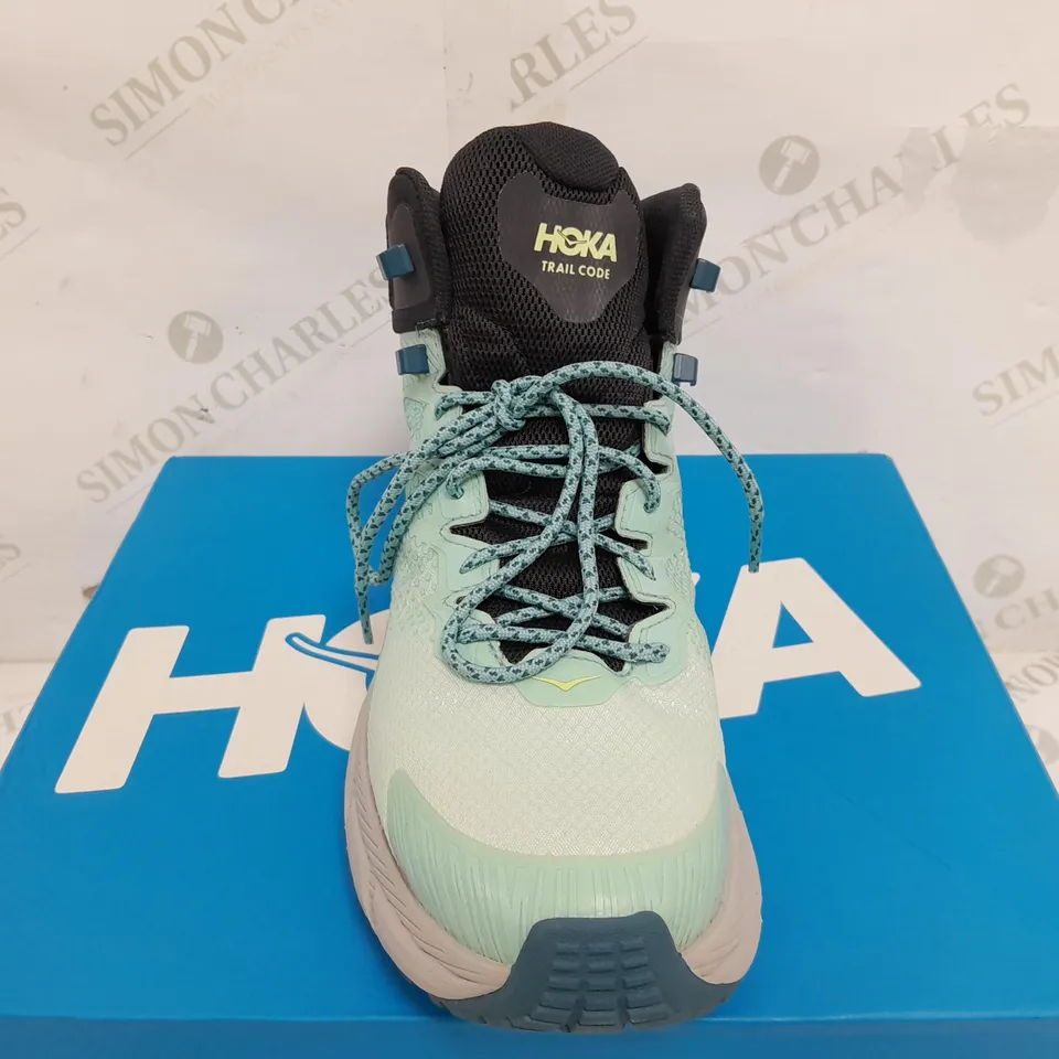BOXED PAIR OF HOKA WOMENS TRAIL CODE GORE-TEX BOOTS IN LIGHT BLUE/GREEN/GREY - UK 9.5