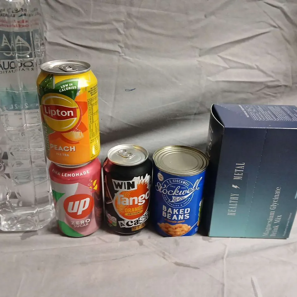 APPROXIMATELY 10 ASSORTED FOOD ITEMS TO INCLUDE - WATER, FIZZY POP AND BAKED BEANS - COLLECTION ONLY
