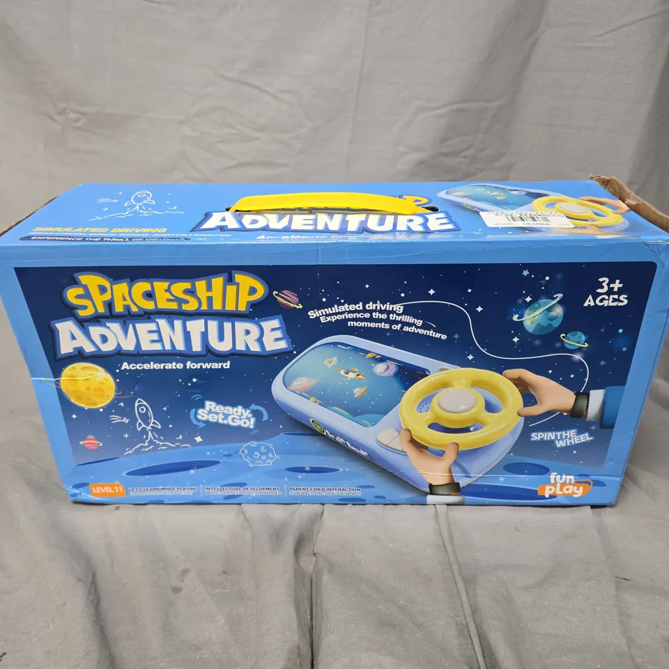 BOXED SPEED RACING CAR RACING ADVENTURE SET