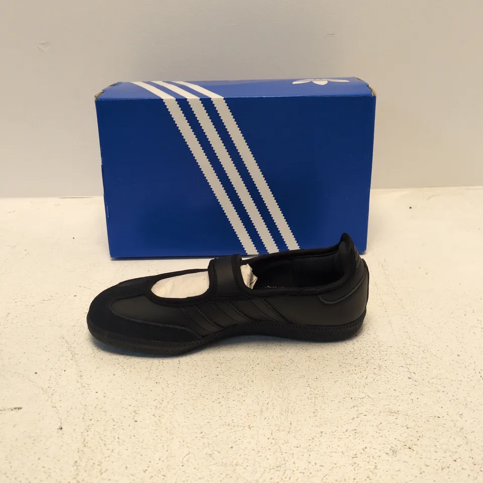 ADIDAS SAMBA SHOES – BLACK, VELCRO STRAP (UK 3.5)